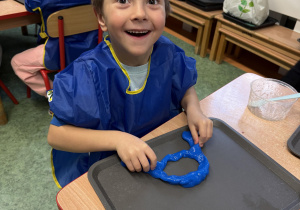 dzieci podczas warsztatów sensorycznych EKSPERCI SLIME