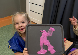 dzieci podczas warsztatów sensorycznych EKSPERCI SLIME