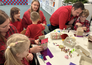 warsztaty z rodzicami "Kalendarz adwentowy Zajączków"