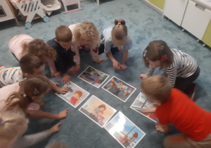 Zajęcia w ramach innowacji "Czuciaki z Krainy Emocji"