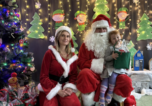 zdjęcie z Mikołajem i Mikołajową