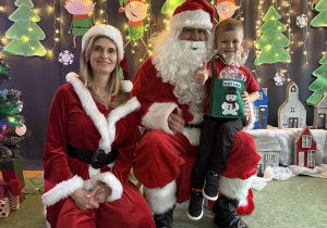 zdjęcie z Mikołajem i Mikołajową