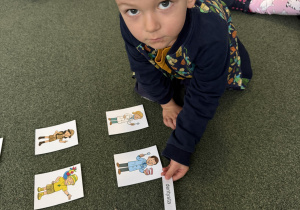 zajęcia dydaktyczne na dywanie