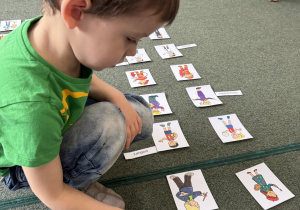 zajęcia dydaktyczne na dywanie