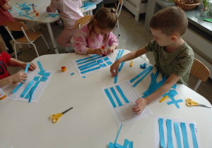 tydzień grecki - praca plastyczna flaga Grecji