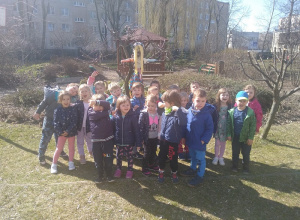 Powitanie wiosny w ogrodzie przedszkolnym