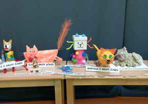 Konkursowe prace plastyczne przedstawiające koty